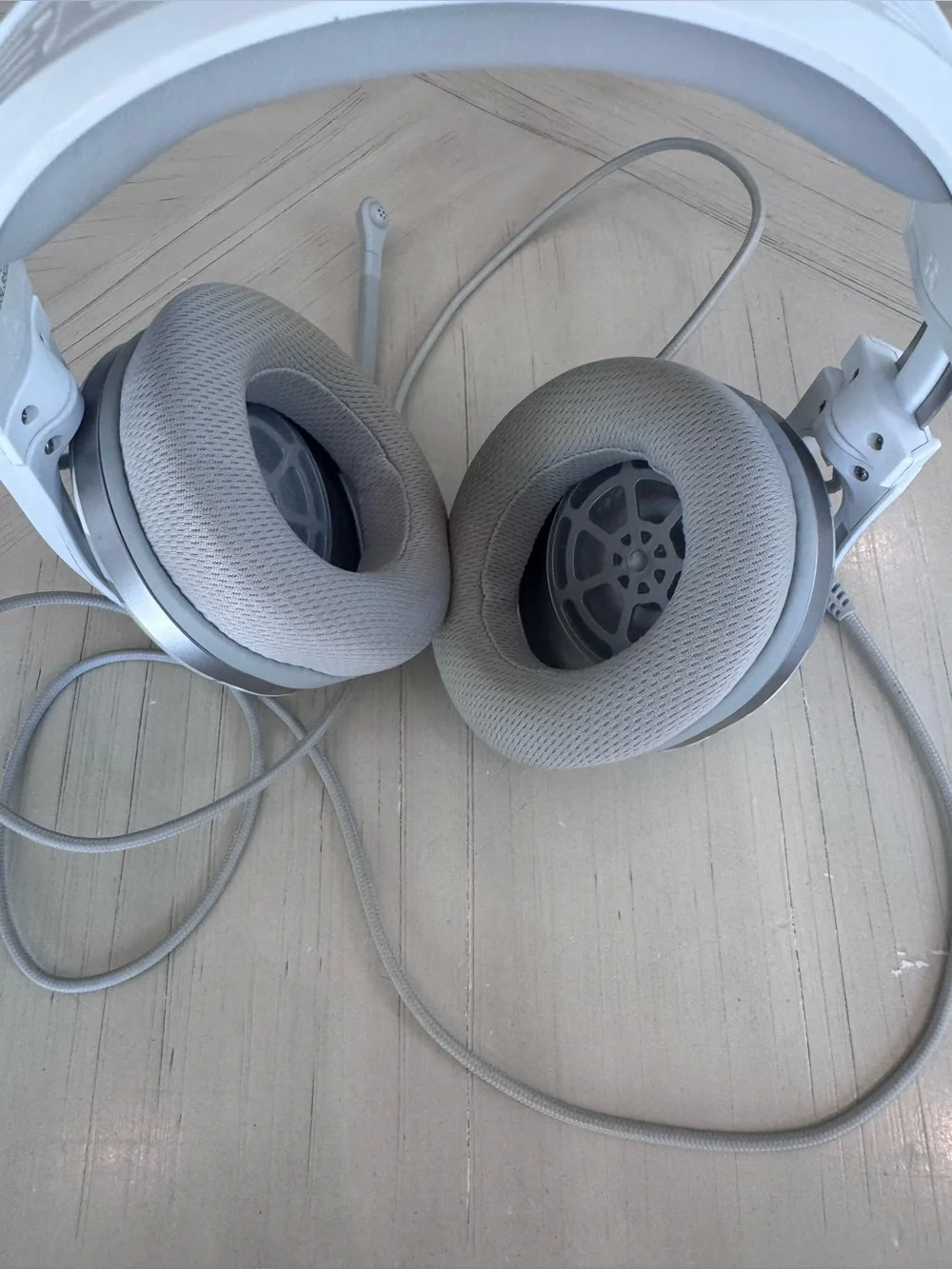 Turtle Beach Recon 500 Wired Multiplatform Gaming Headset - Camo White